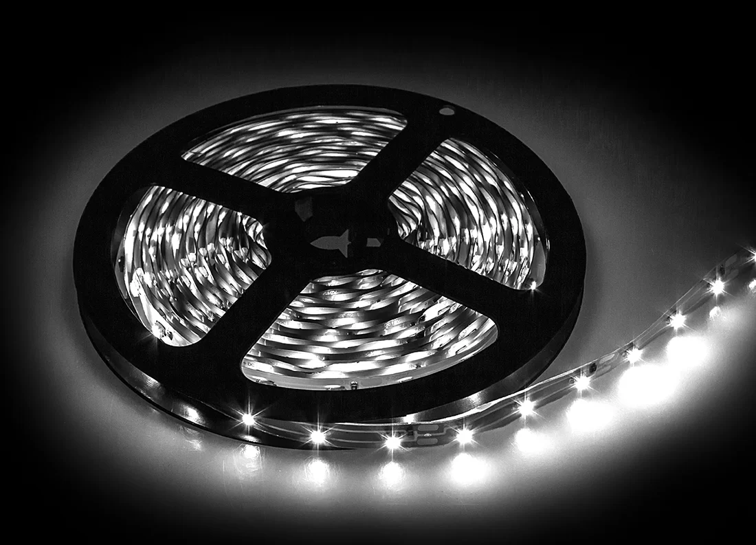 Лента светодиодная LS 50WW-30/33 30LED 7.2Вт/м 12В IP33 теплый белый 3000K IN HOME арт. 4690612022628 - 4690612022628